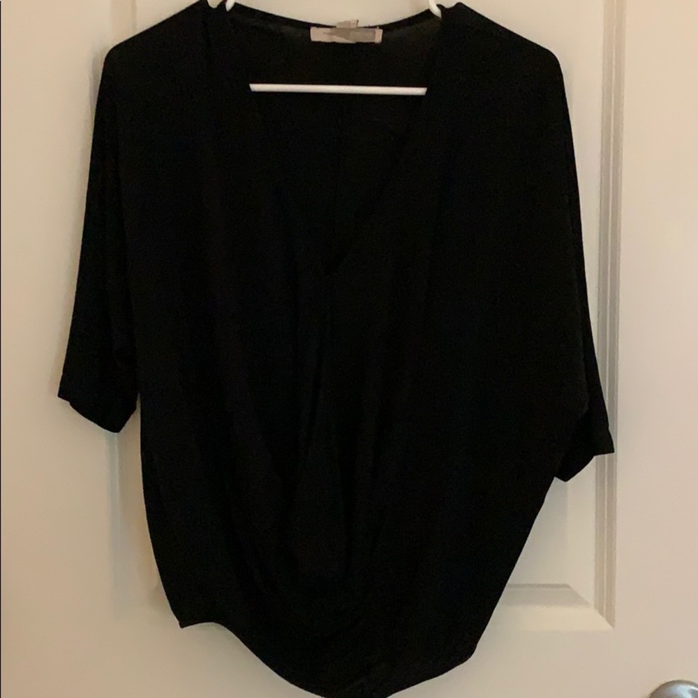 V neck top